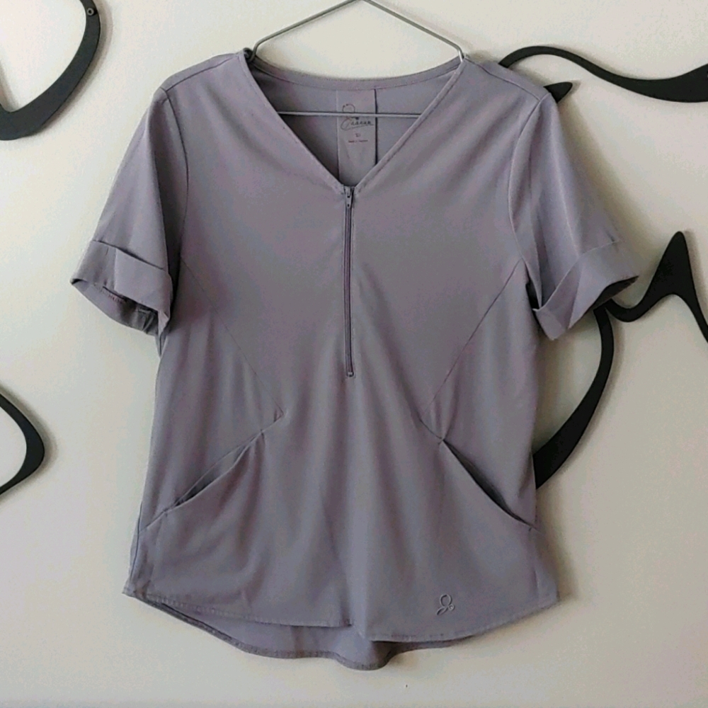 Jaanuu scrub top